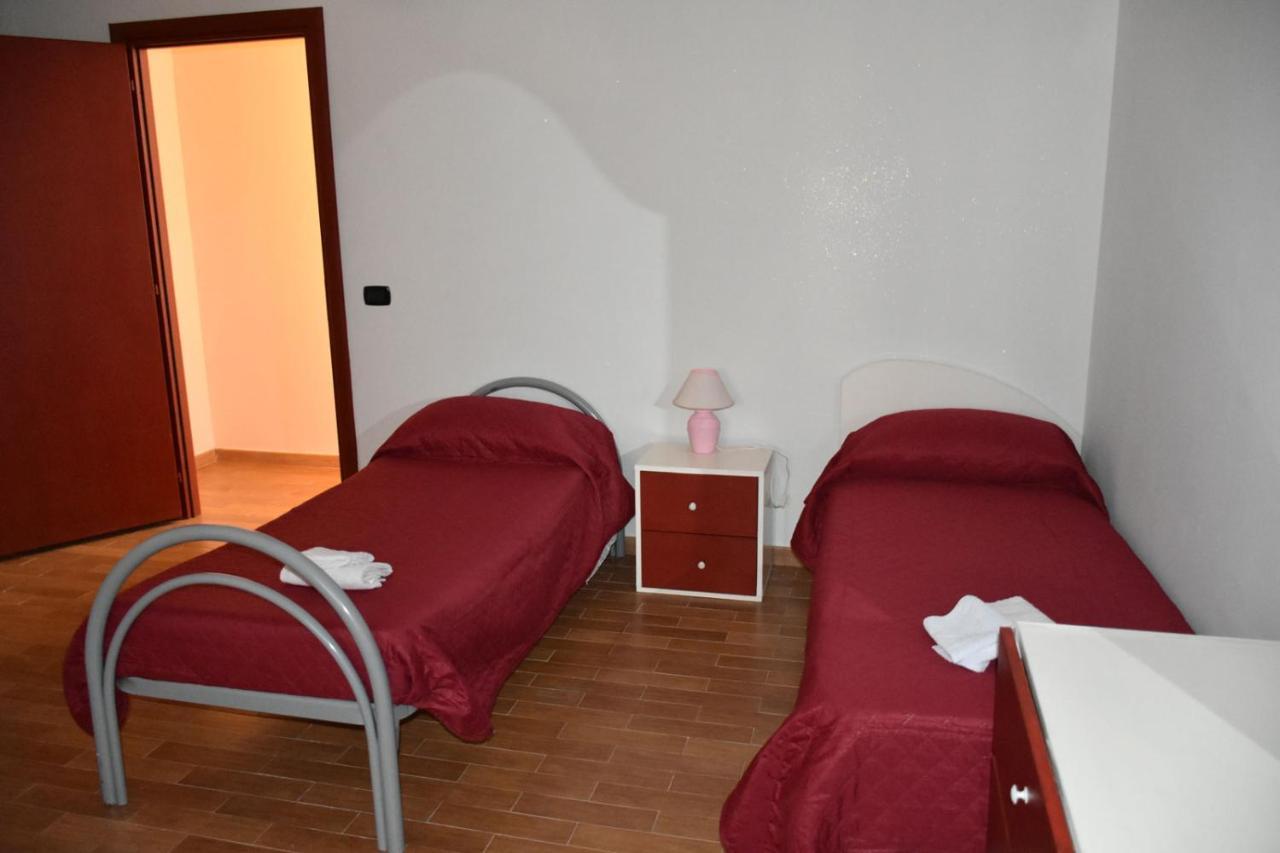 La Perla Dello Ionio Aparthotel Satriano Exterior photo